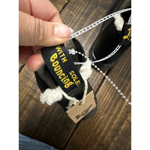 Dr. Martens 2976 Leonora Burnished Chelsea boots size 8 NWOB - Picture 7 of 8